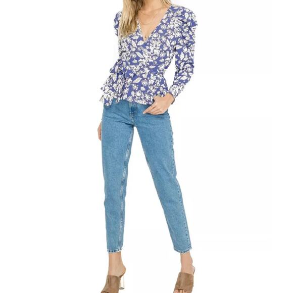 ASTR The Label Periwinkle Floral Puff Sleeve Wrap Tie Blouse Top Sz Small - Picture 2 of 8